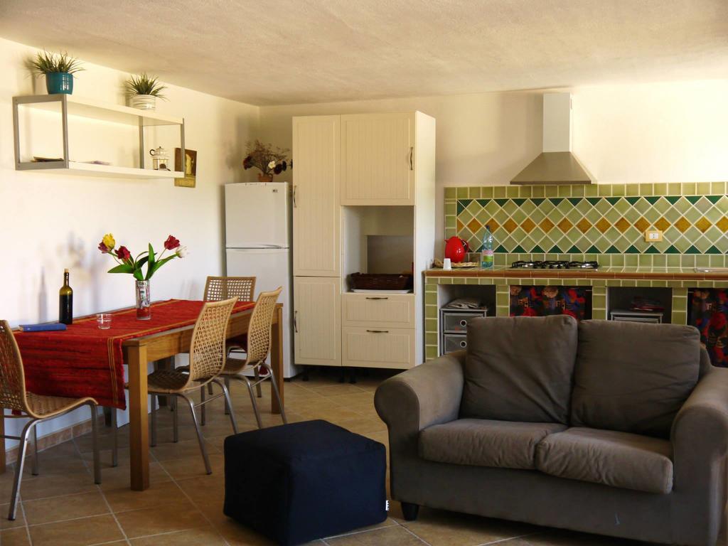 Eco Affittacamere Casa Maica Eco Guesthouse Stintino Eksteriør bilde